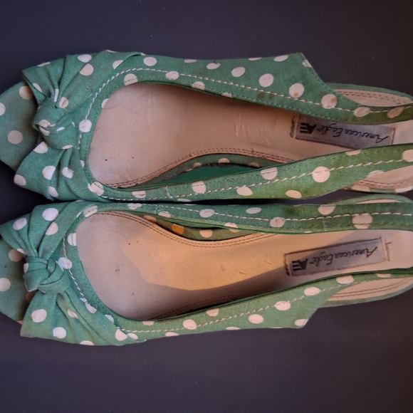 AMERICAN EAGLE Green Polka Dot Heels - Picture 1 of 2